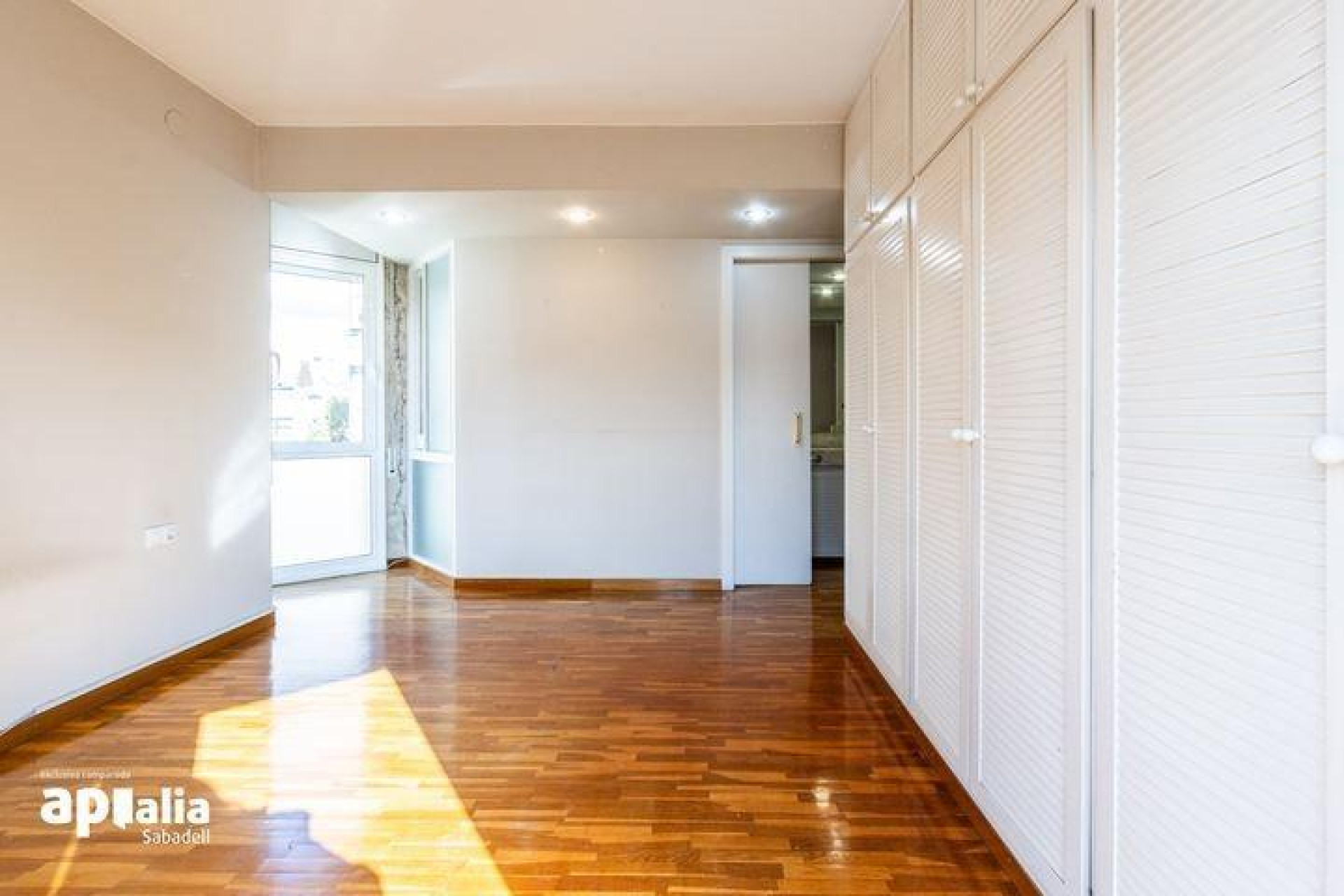 Reventa - Apartamento / piso - Sabadell - Centro