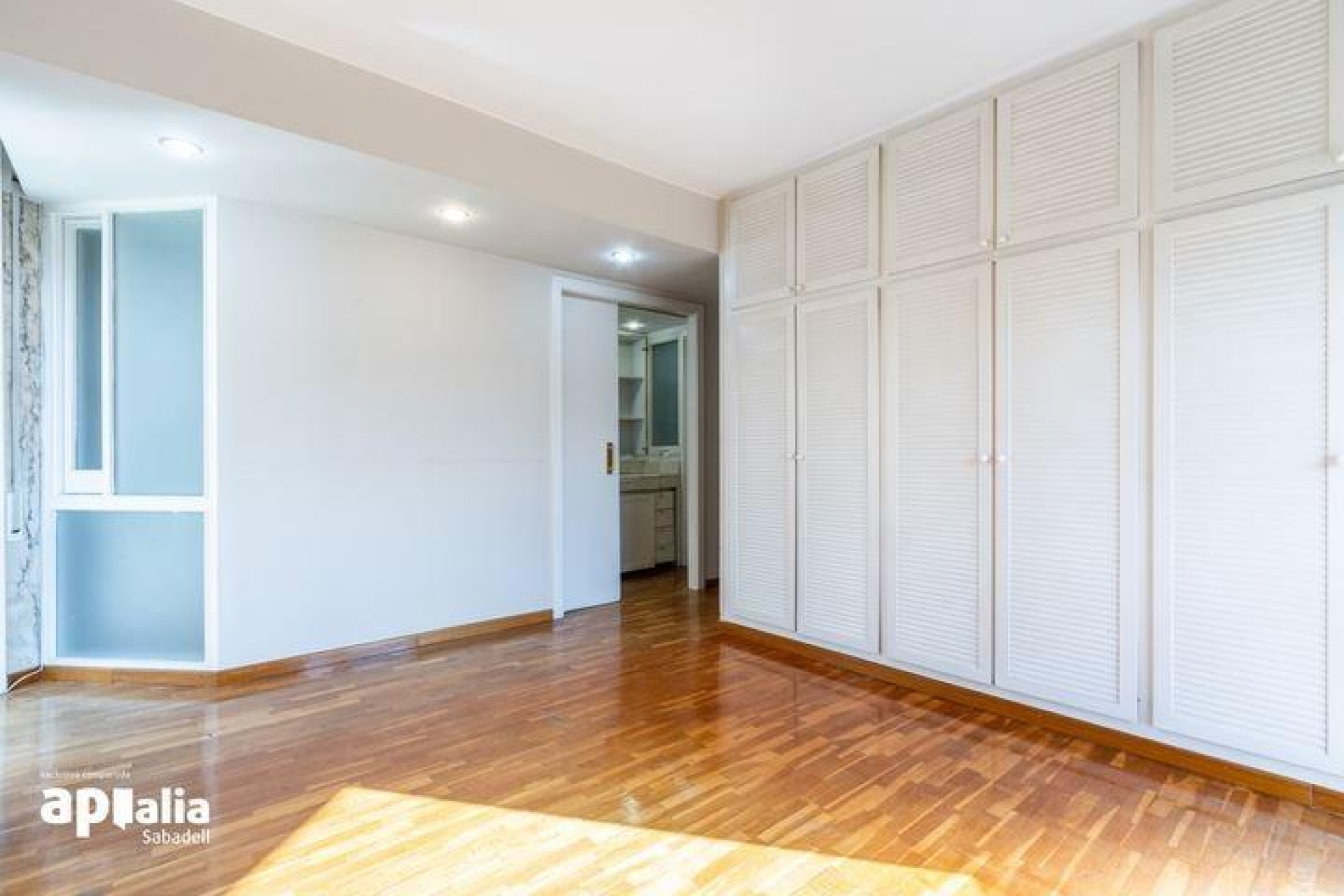 Reventa - Apartamento / piso - Sabadell - Centro