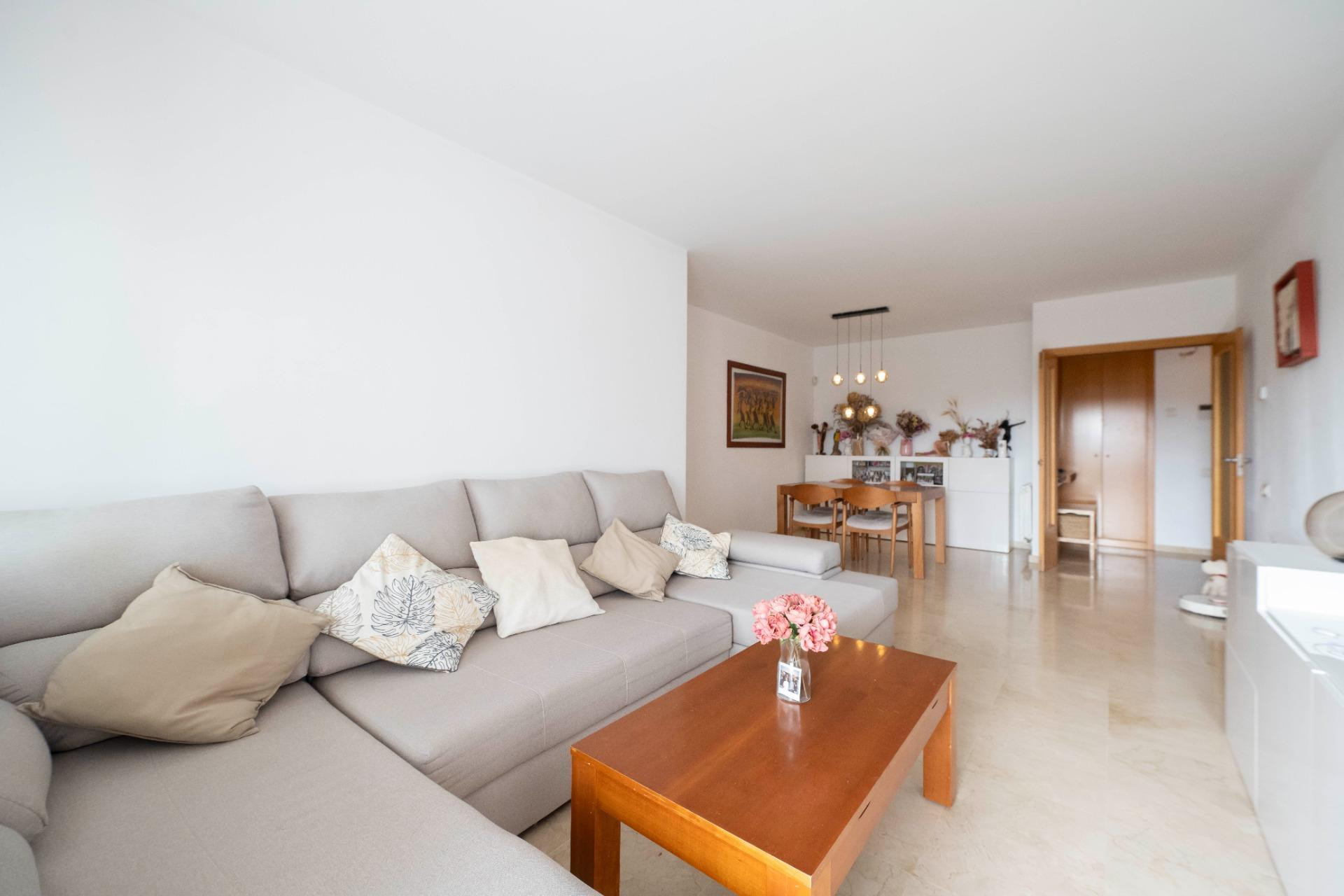 Reventa - Apartamento / piso - Tiana