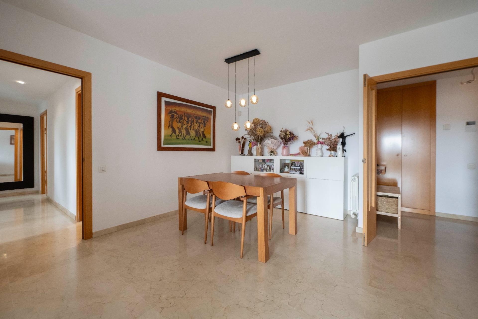Reventa - Apartamento / piso - Tiana