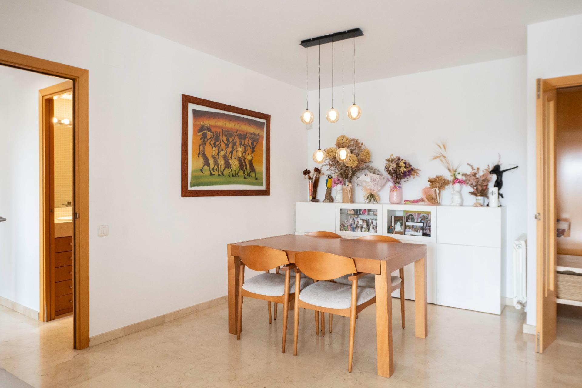 Reventa - Apartamento / piso - Tiana