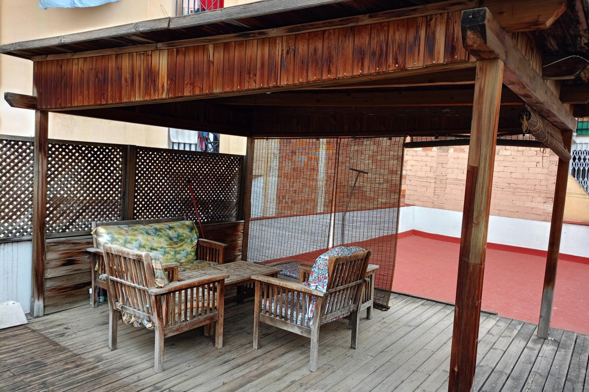 Reventa - Bajos con jardin - Barcelona - Horta - Guinardó / El Guinardó