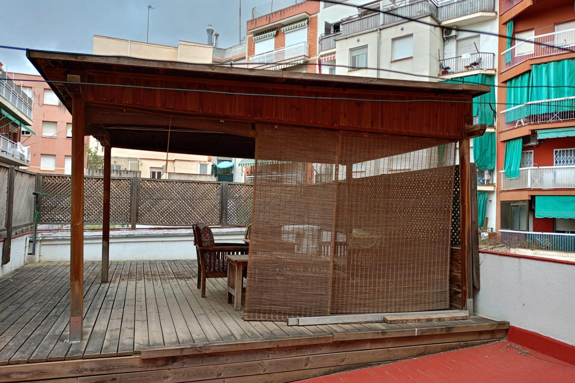 Reventa - Bajos con jardin - Barcelona - Horta - Guinardó / El Guinardó