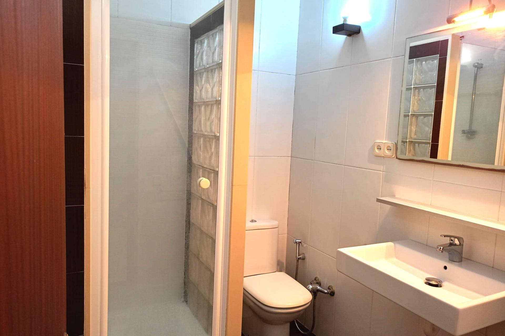 Reventa - Bajos con jardin - Barcelona - Horta - Guinardó / El Guinardó