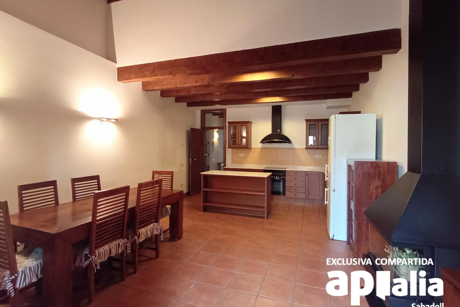 Reventa - Casa de pueblo - Castellar del Vallès