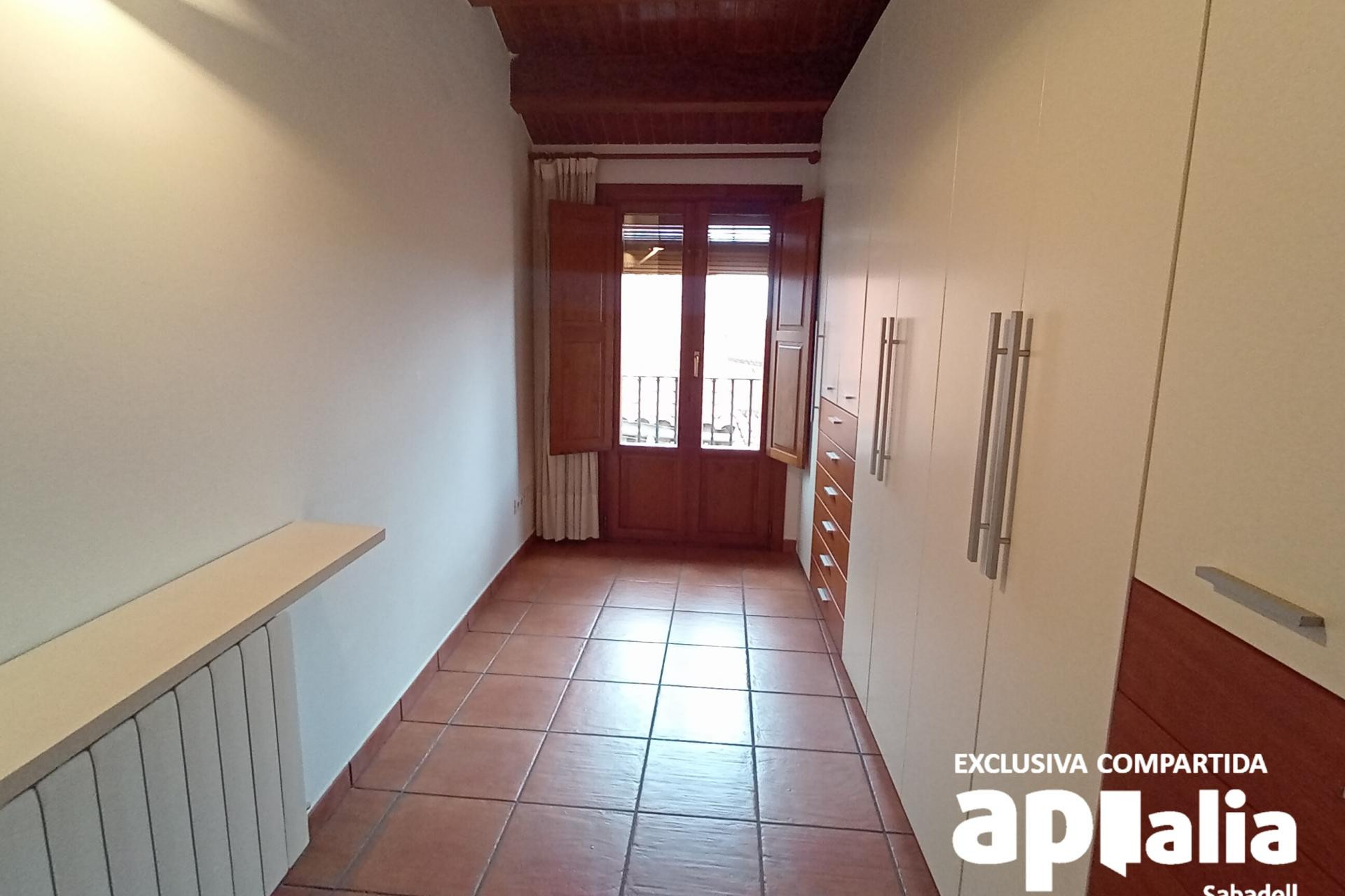 Reventa - Casa de pueblo - Castellar del Vallès