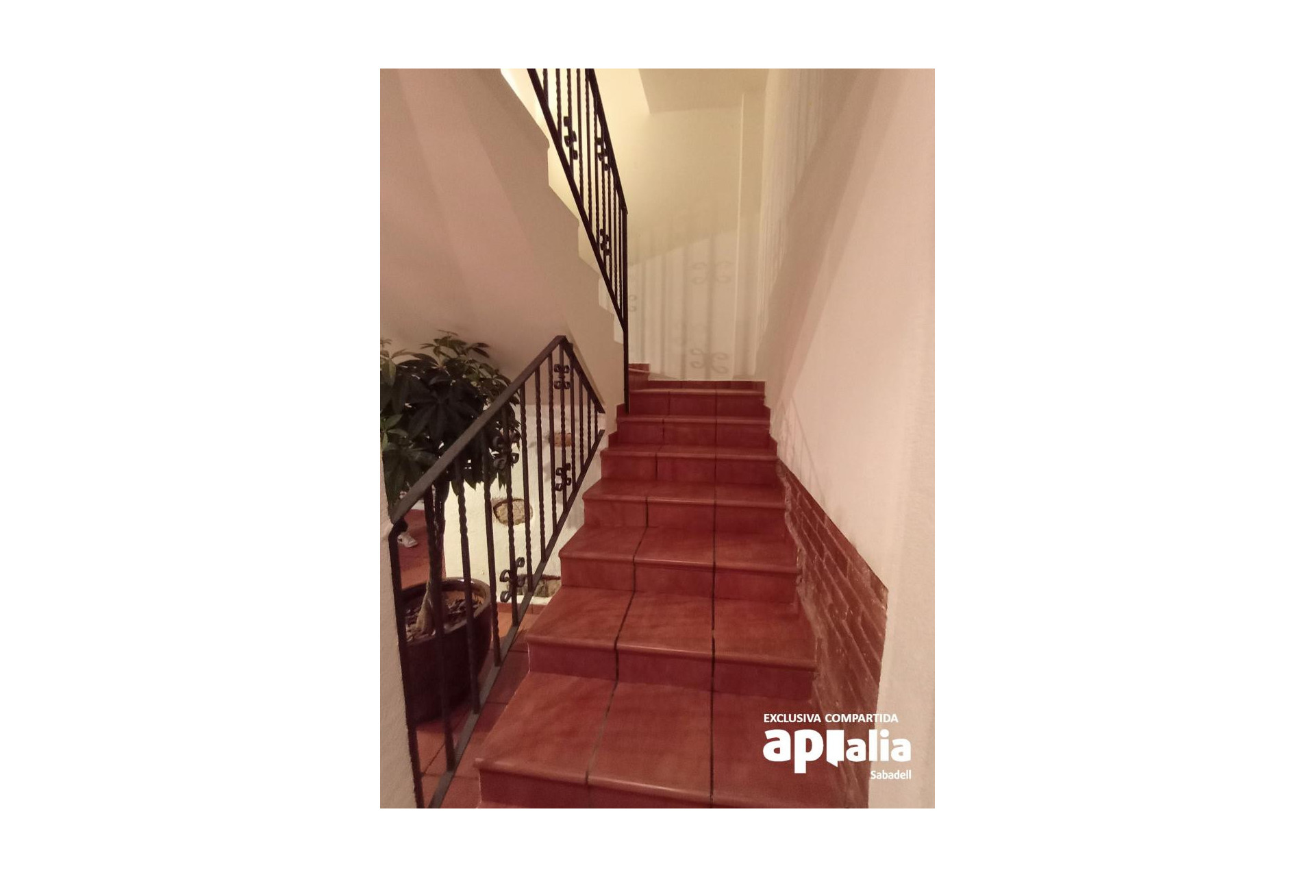 Reventa - Casa de pueblo - Castellar del Vallès