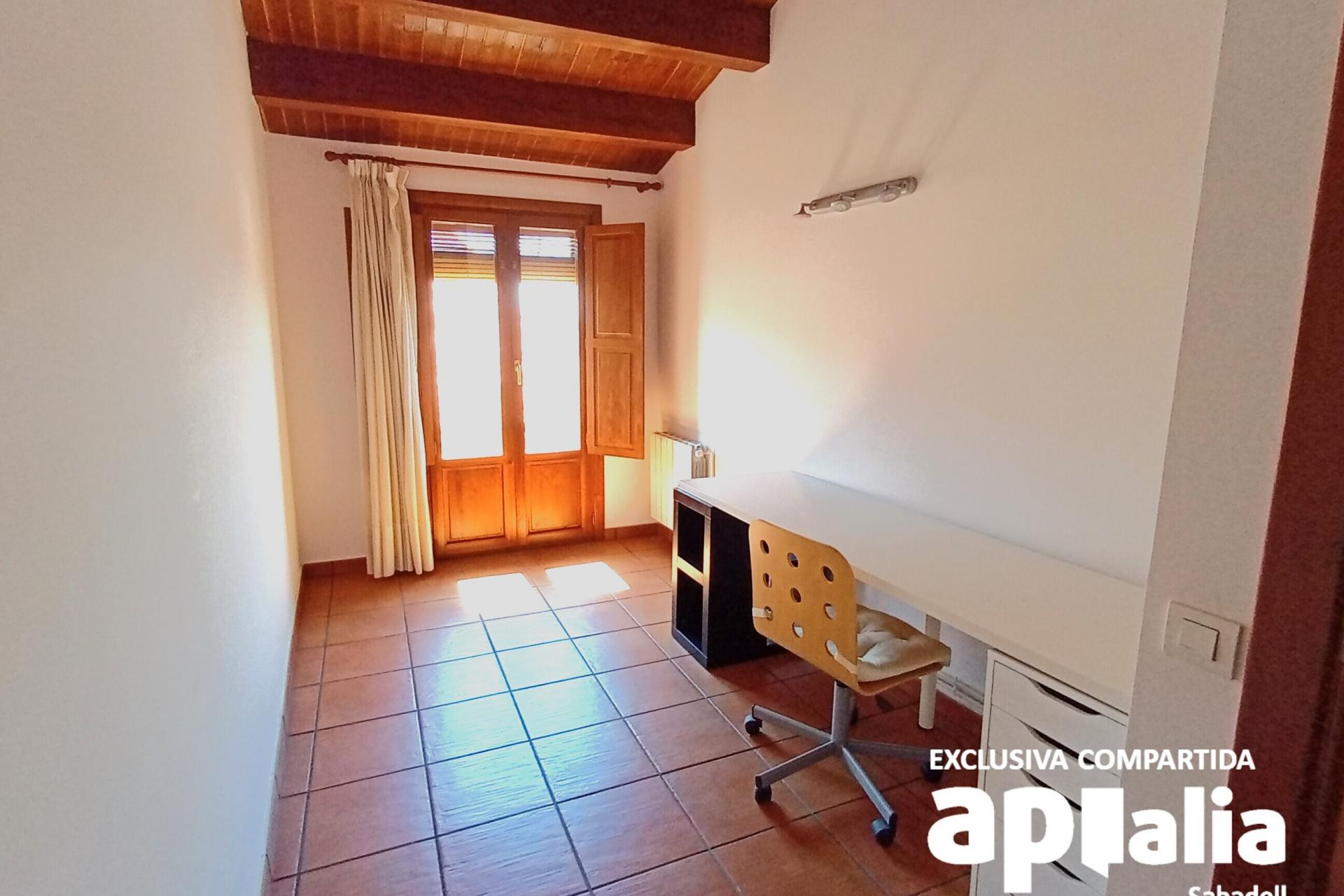 Reventa - Casa de pueblo - Castellar del Vallès