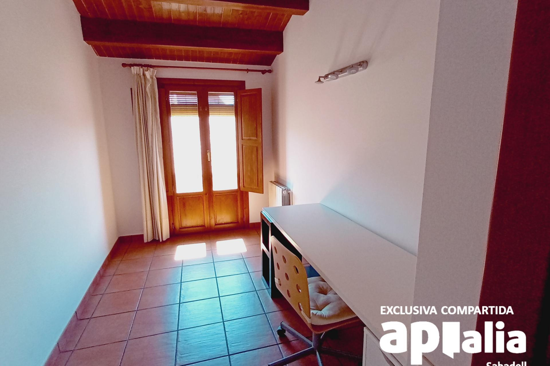 Reventa - Casa de pueblo - Castellar del Vallès