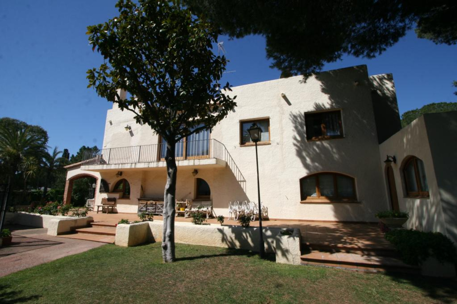 Reventa - Chalet - Escala, L