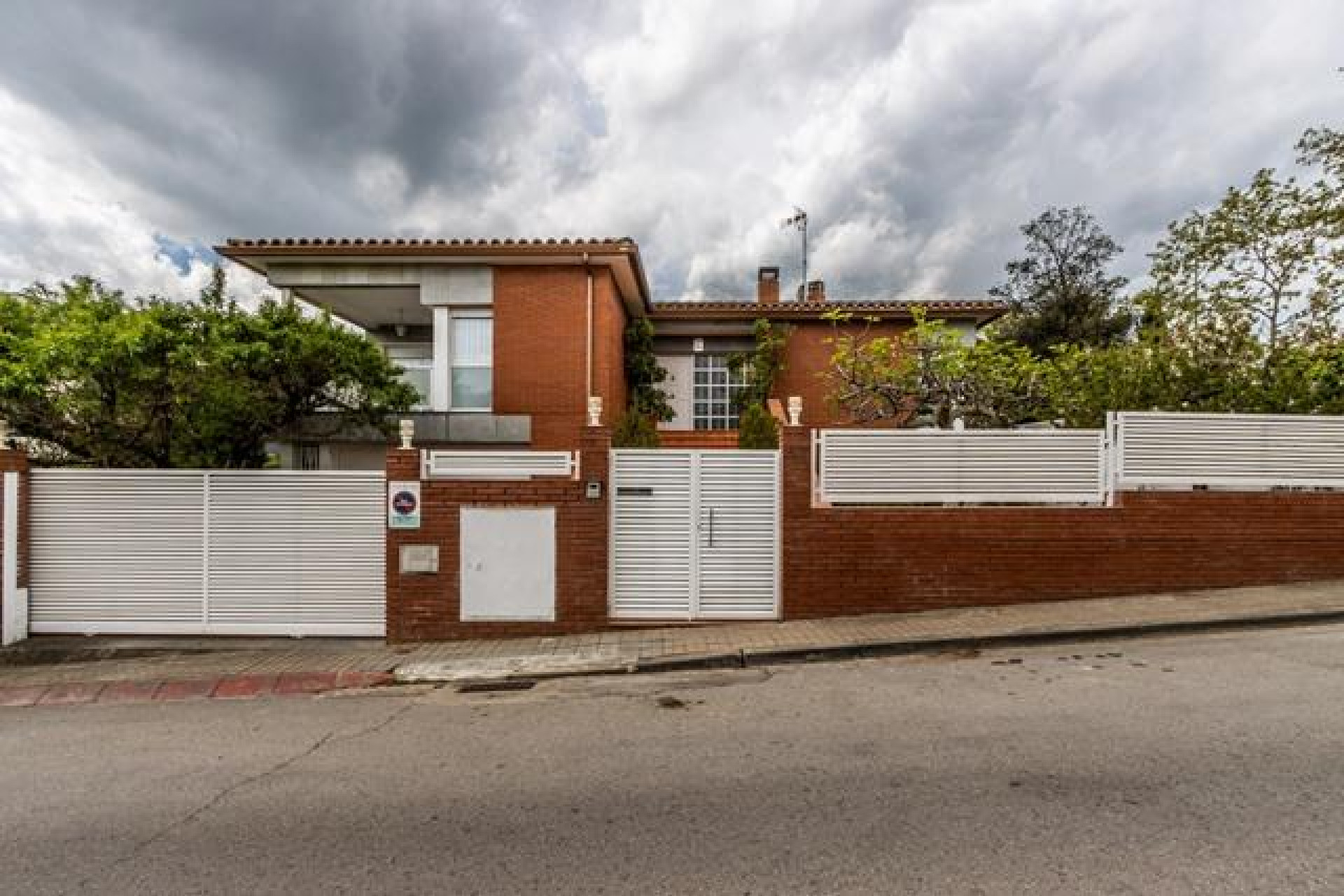 Reventa - Chalet - Sabadell - Castellarnau