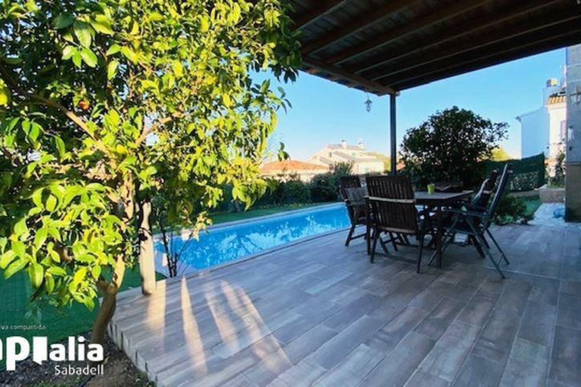 Reventa - Chalet - Sabadell - Castellarnau