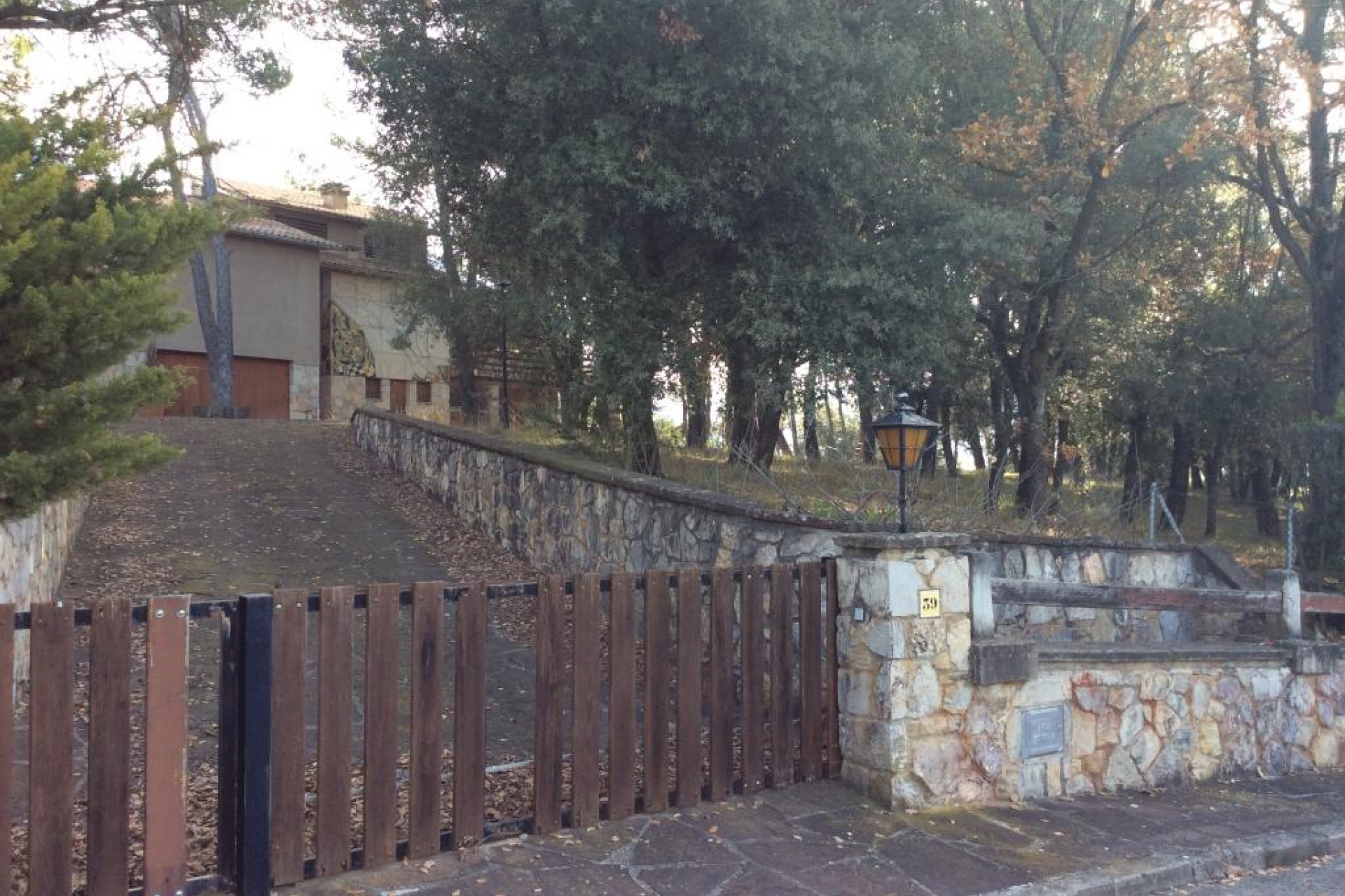 Reventa - Chalet - Seva