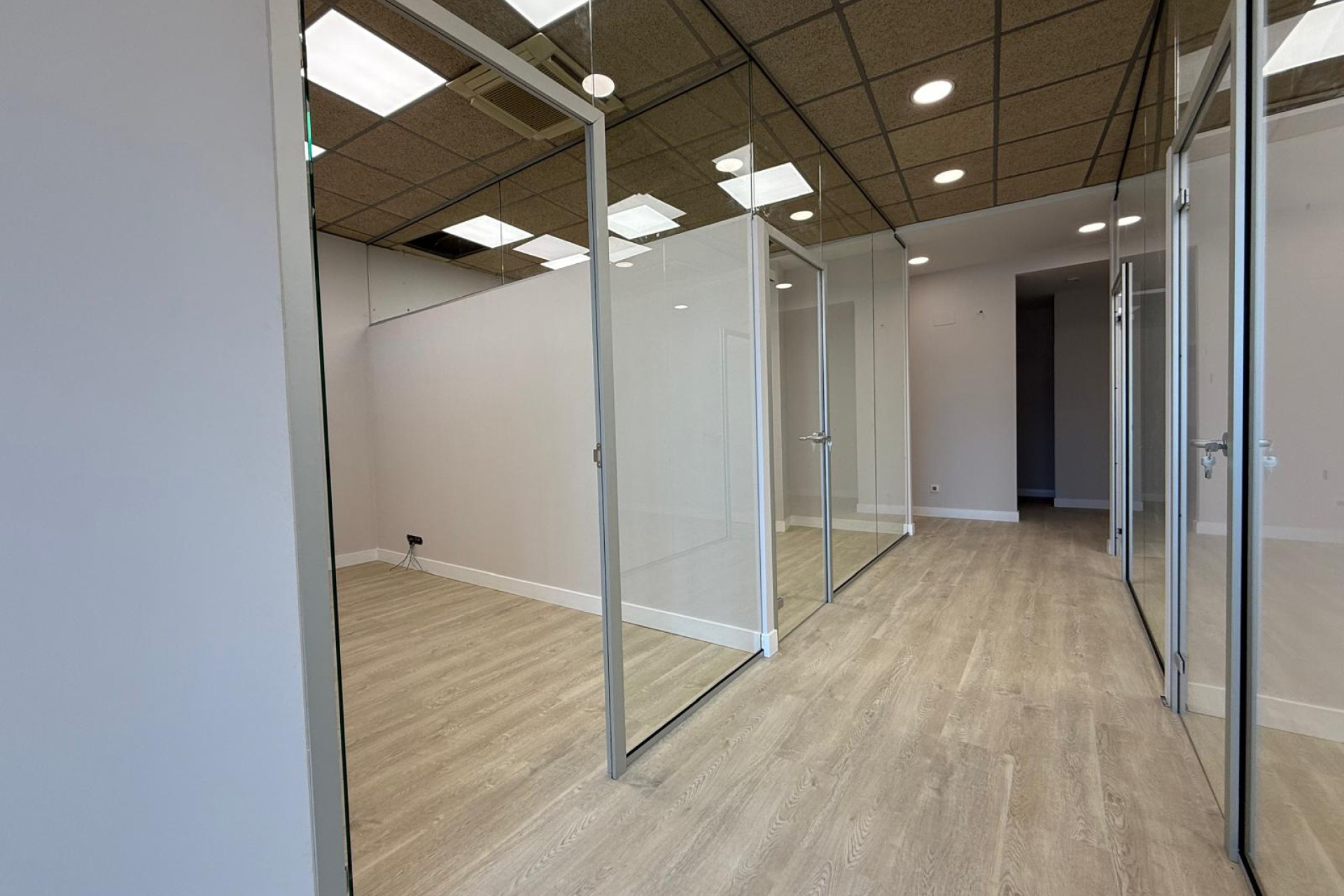 Reventa - Local comercial - Lleida - Zona Alta - Universitat