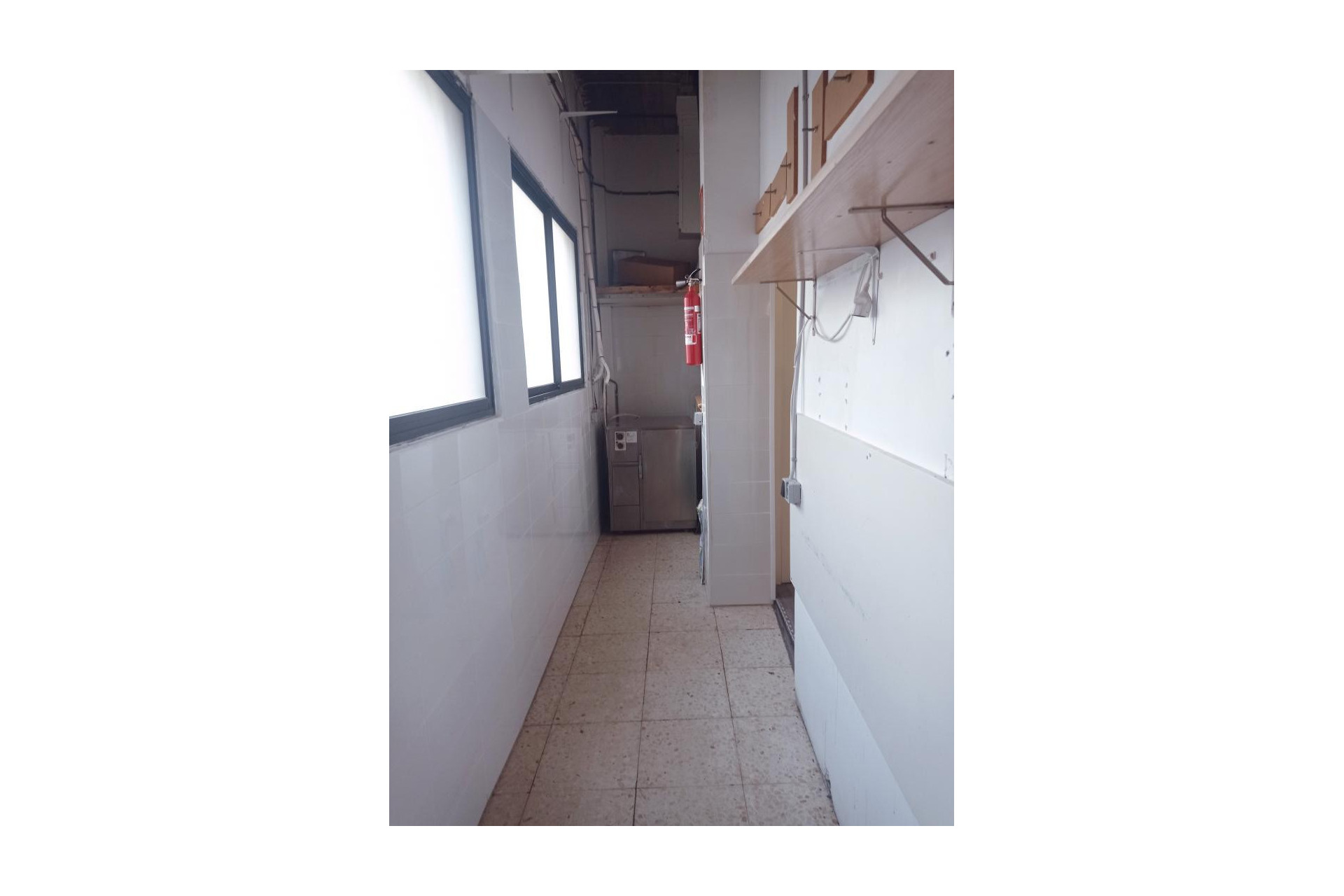 Reventa - Local comercial - Sant Feliu de Llobregat - Mas Lluí