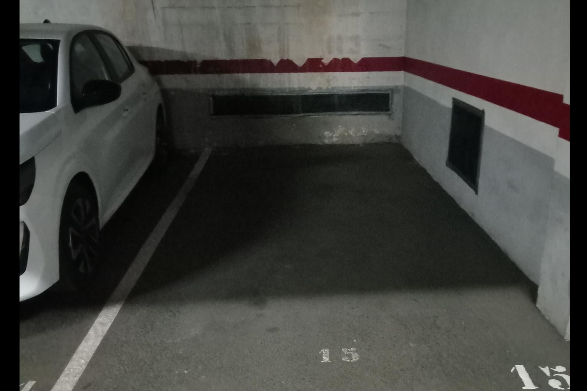 Reventa - Plaza de aparcamiento - Barcelona - Sants - Montjuïc