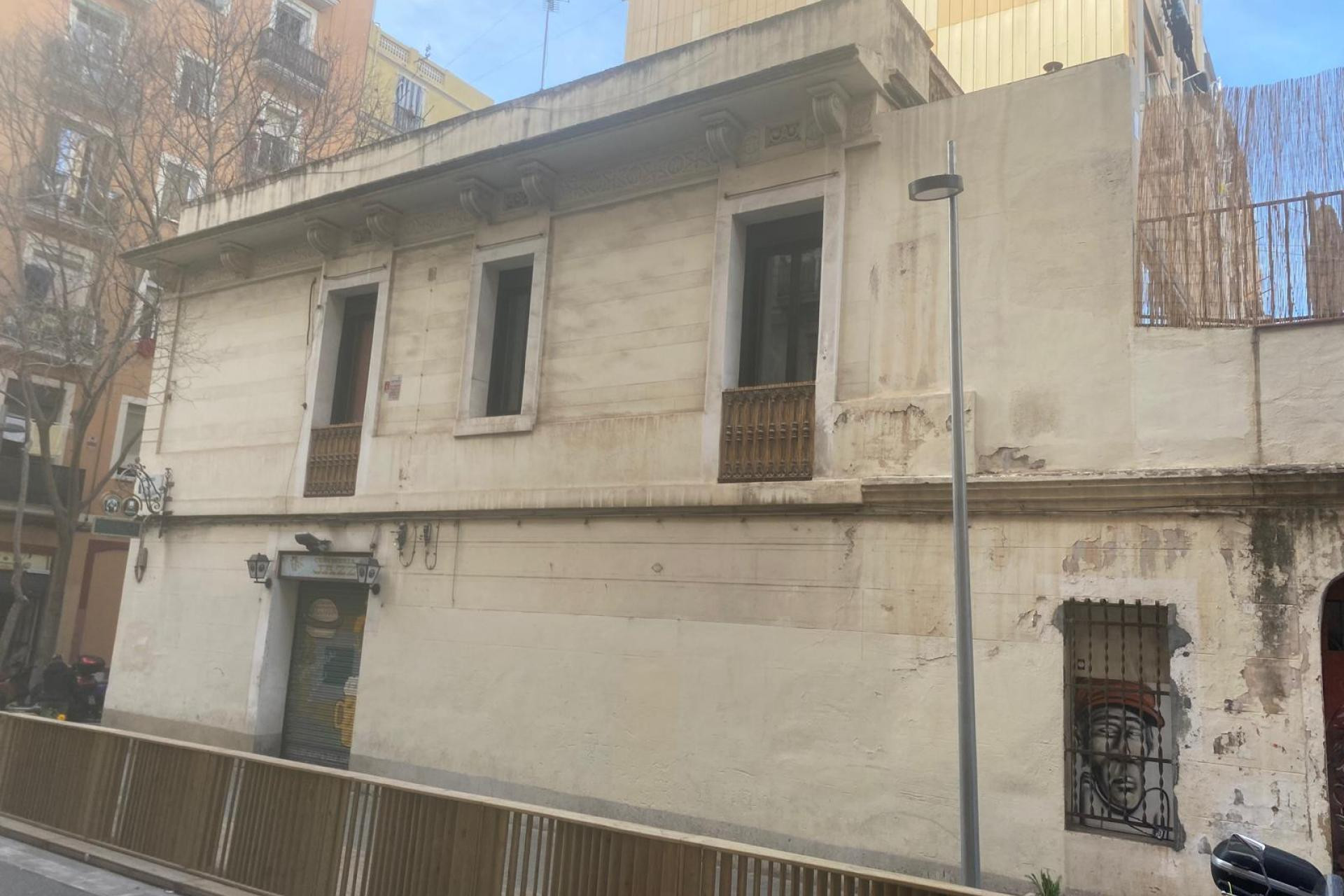 Reventa - Propiedad horizontal - Barcelona - Sants - Montjuïc / El Poble Sec