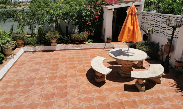 Unifamiliar adosada - Resale - Creixell - Creixell
