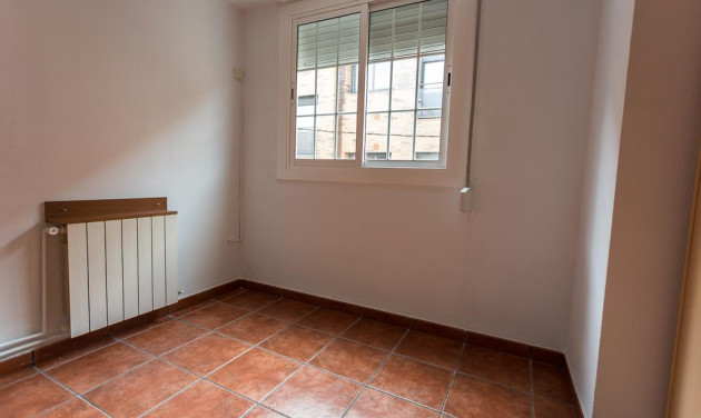 Unifamiliar adosada - Reventa - Sabadell - 16445666