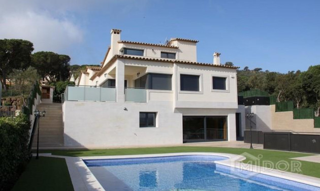 Villa - Herverkoop - Calonge - V000354