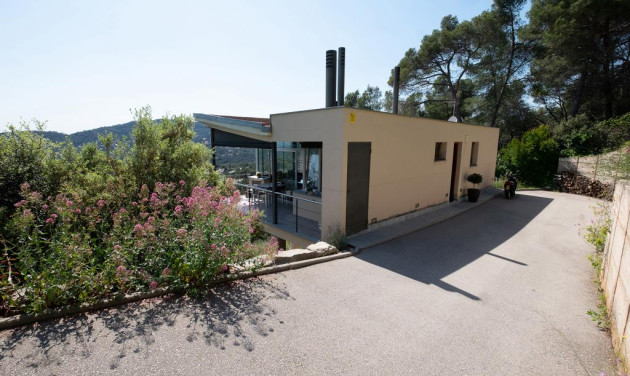 Villa - Resale - Matadepera - 00104