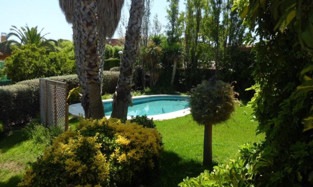 Villa - Resale - Vilanova i la Geltrú - L'Aragai