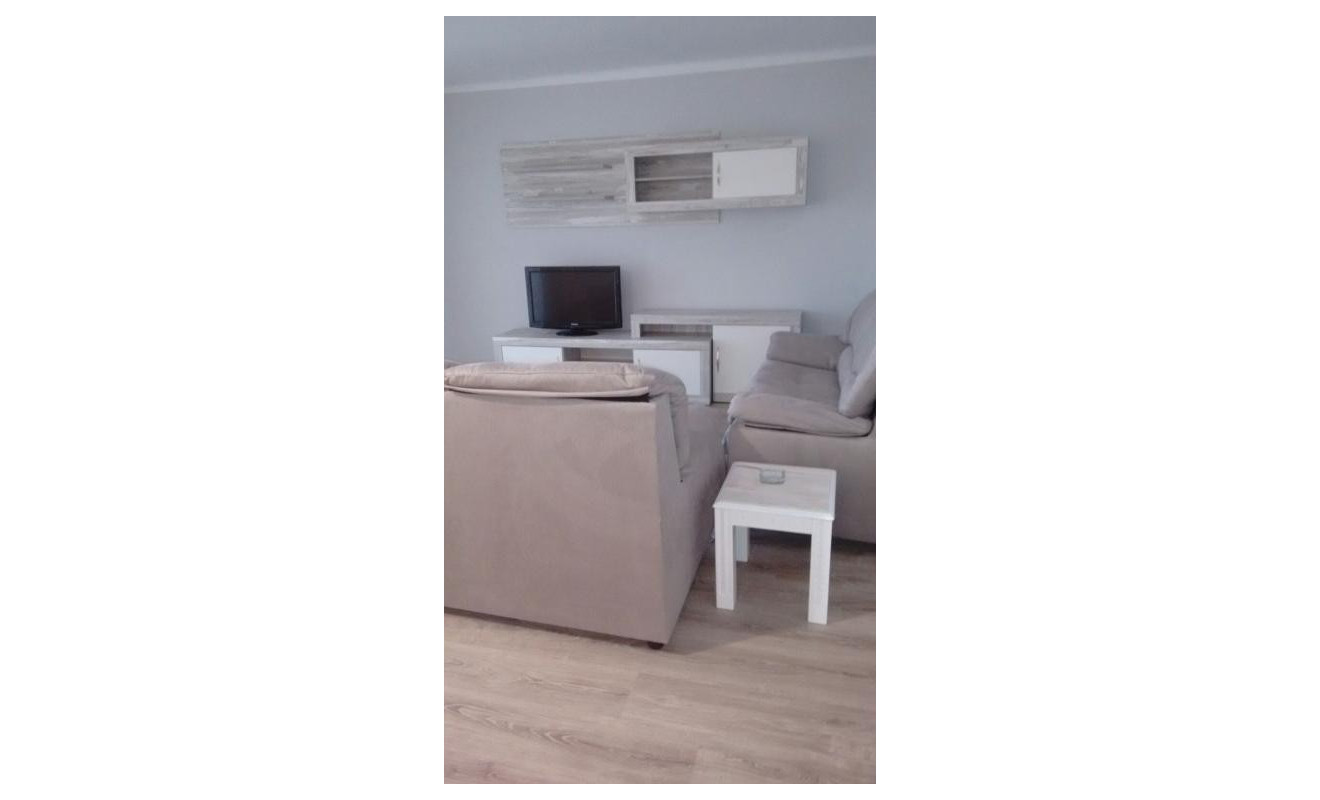 Alquiler a largo plazo - Apartamento / piso - Figueres - Rally