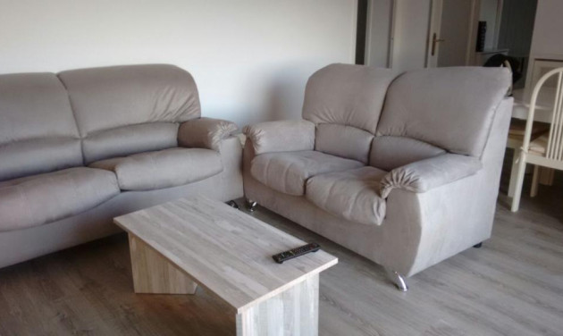 Alquiler a largo plazo - Apartamento / piso - Figueres - Rally
