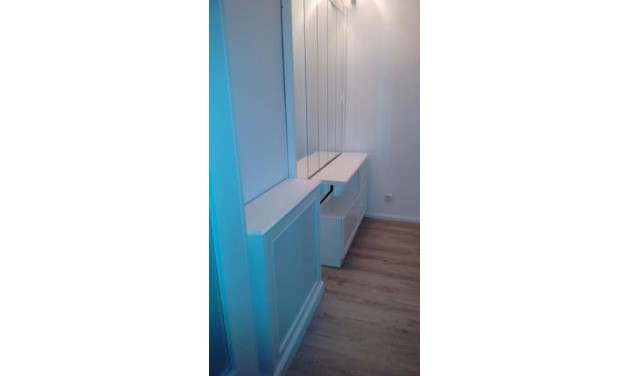 Alquiler a largo plazo - Apartamento / piso - Figueres - Rally