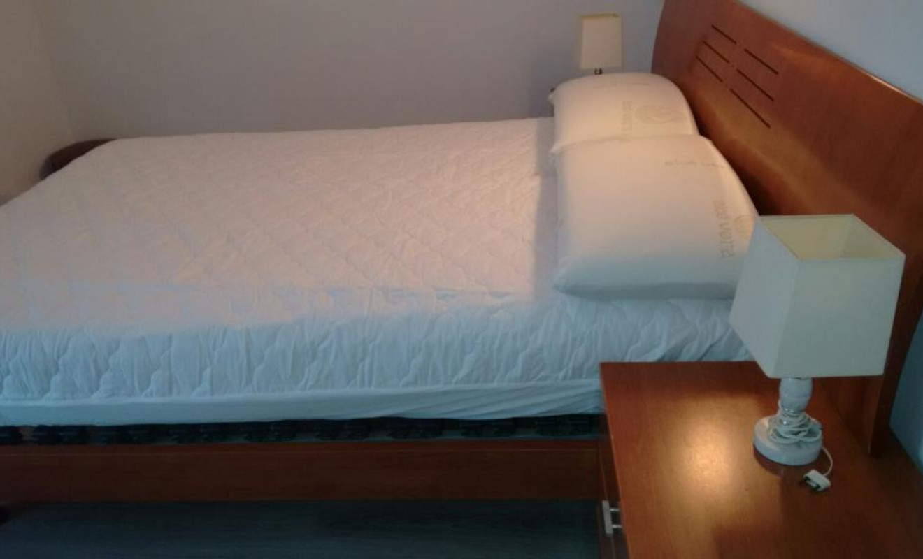 Alquiler a largo plazo - Apartamento / piso - Figueres - Rally