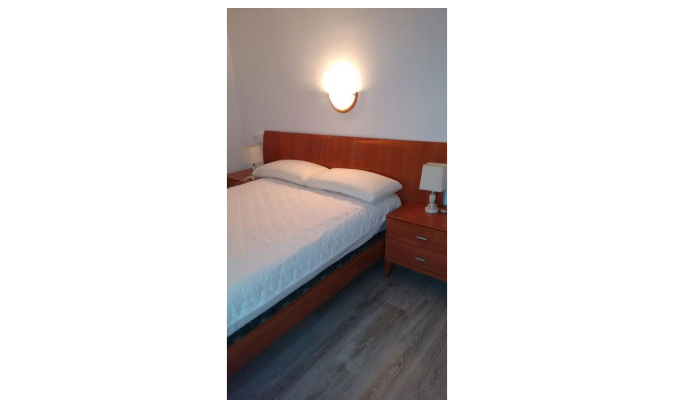 Alquiler a largo plazo - Apartamento / piso - Figueres - Rally