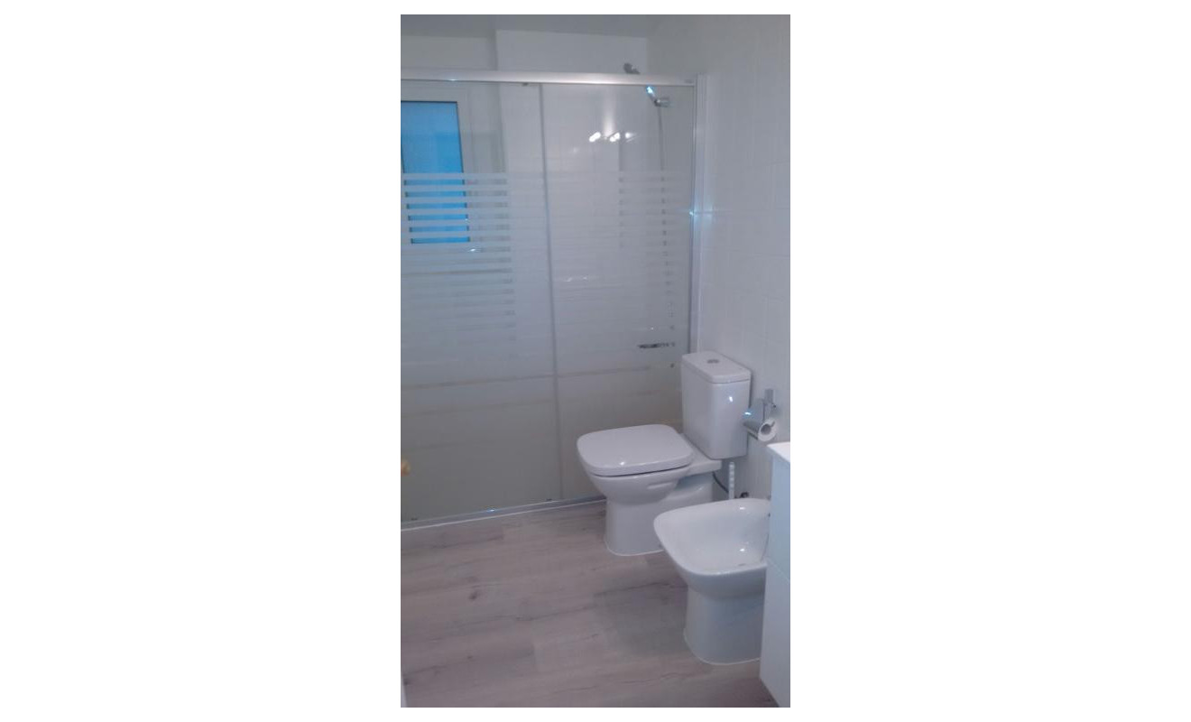 Alquiler a largo plazo - Apartamento / piso - Figueres - Rally