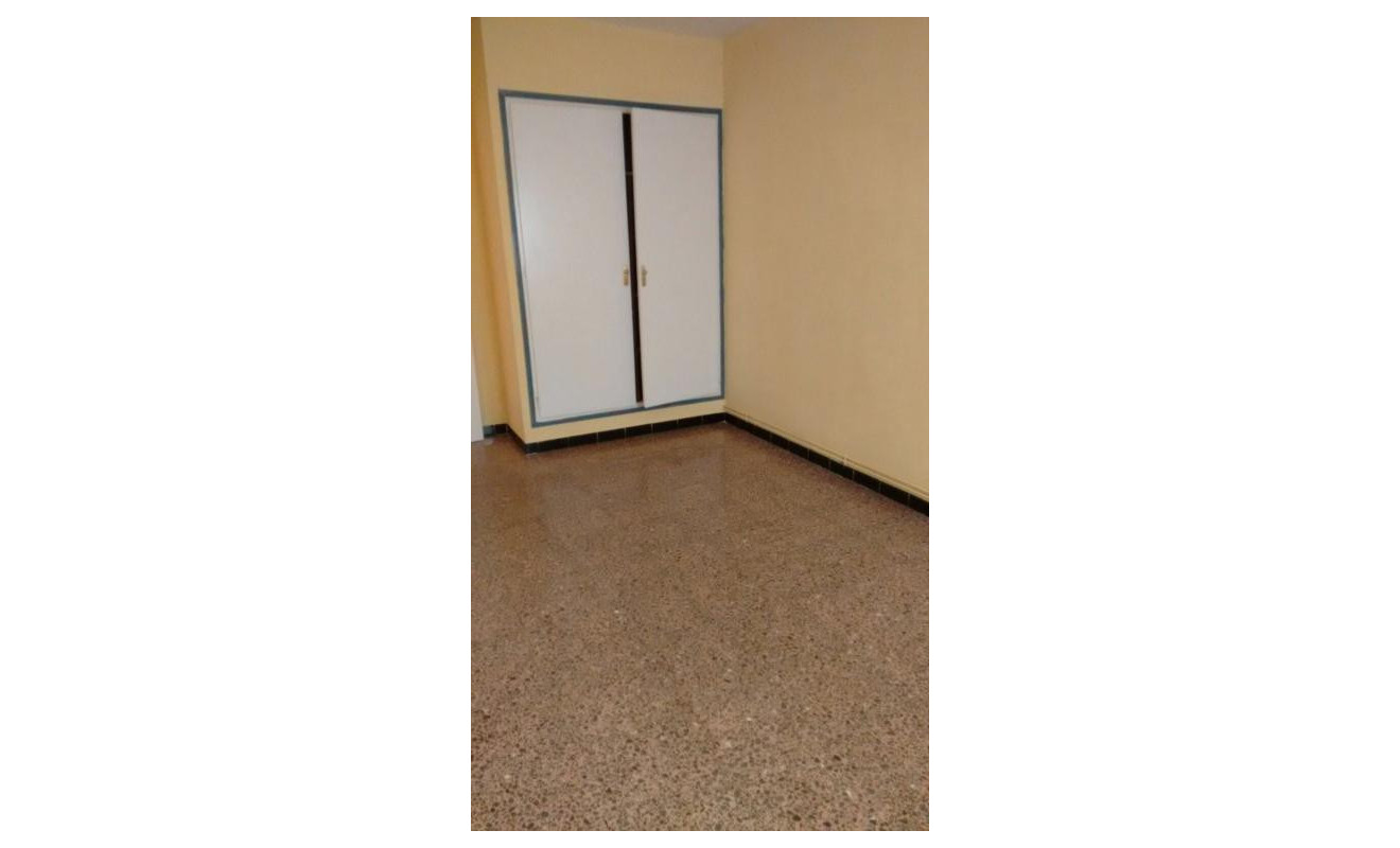 Reventa - Apartamento / piso - Figueres - Poblenou