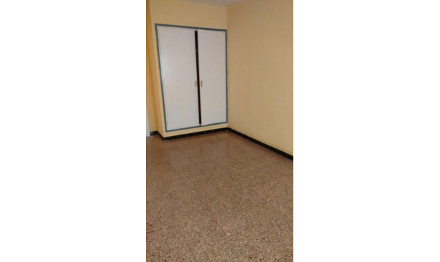 Reventa - Apartamento / piso - Figueres - Poblenou