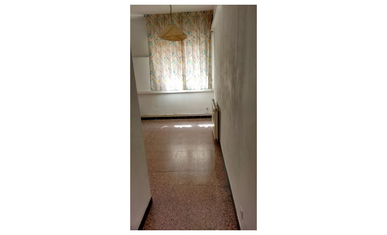 Reventa - Apartamento / piso - Figueres - Poblenou