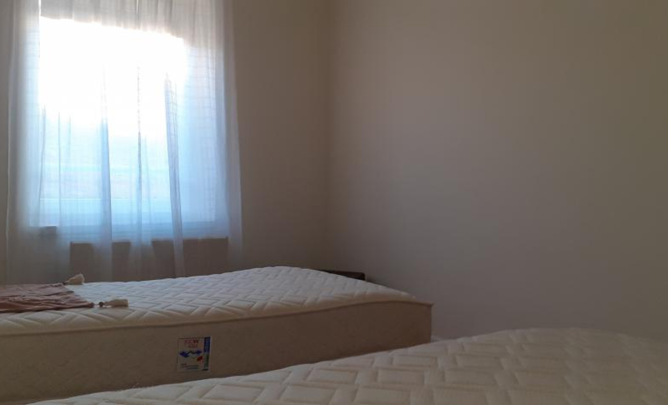 Reventa - Apartamento / piso - Burgos - Norte. 3. Centro Histórico / Plaza Mayor