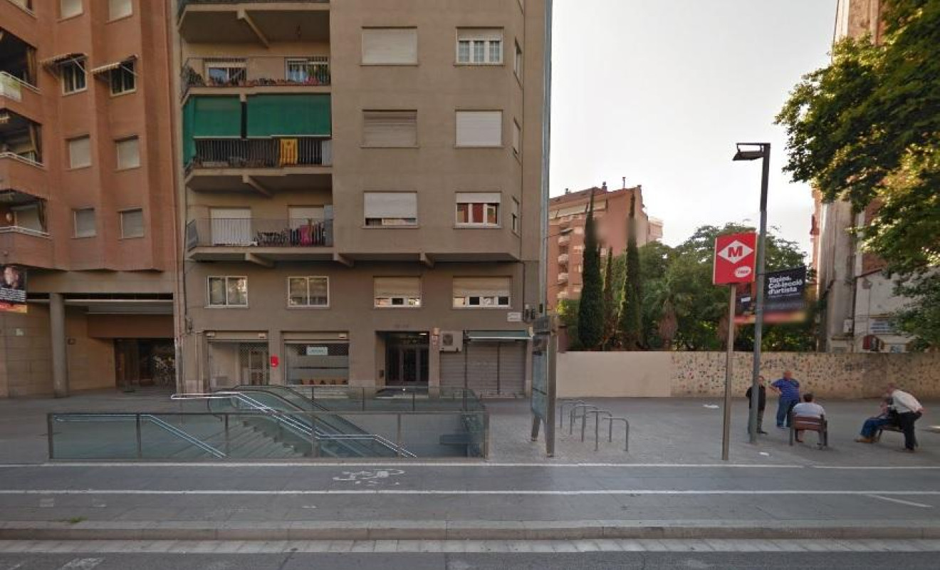 Reventa - Apartamento / piso - Barcelona - Sant Martí / El Camp de l'Arpa