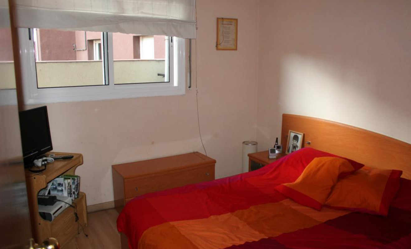 Reventa - Apartamento / piso - Sabadell - Eixample