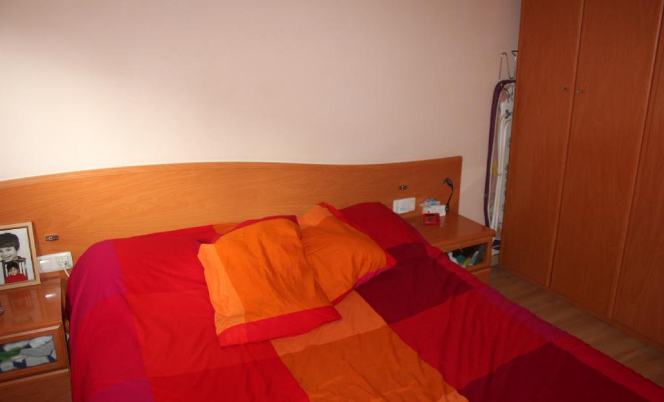 Reventa - Apartamento / piso - Sabadell - Eixample