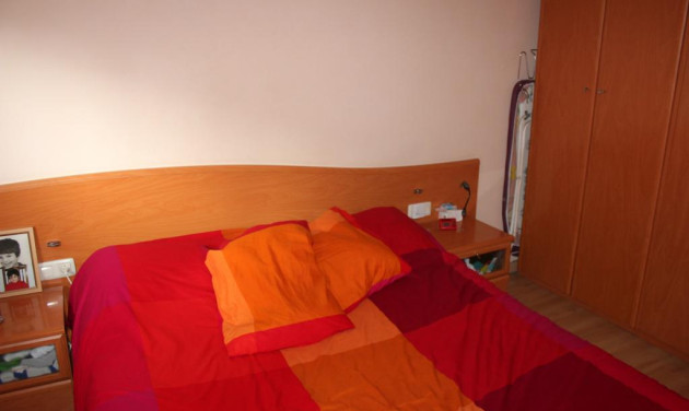 Reventa - Apartamento / piso - Sabadell - Eixample