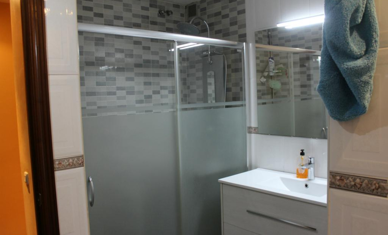 Reventa - Apartamento / piso - Sabadell - Eixample