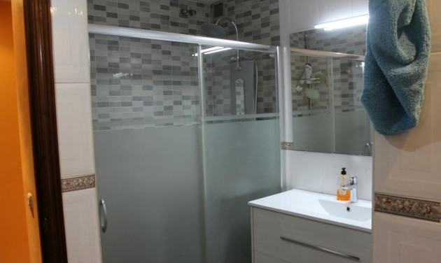 Reventa - Apartamento / piso - Sabadell - Eixample