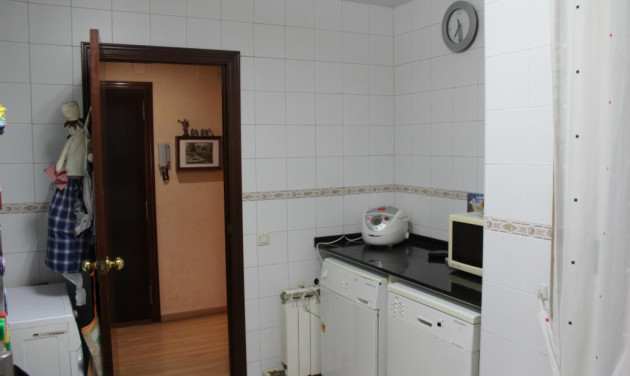 Reventa - Apartamento / piso - Sabadell - Eixample