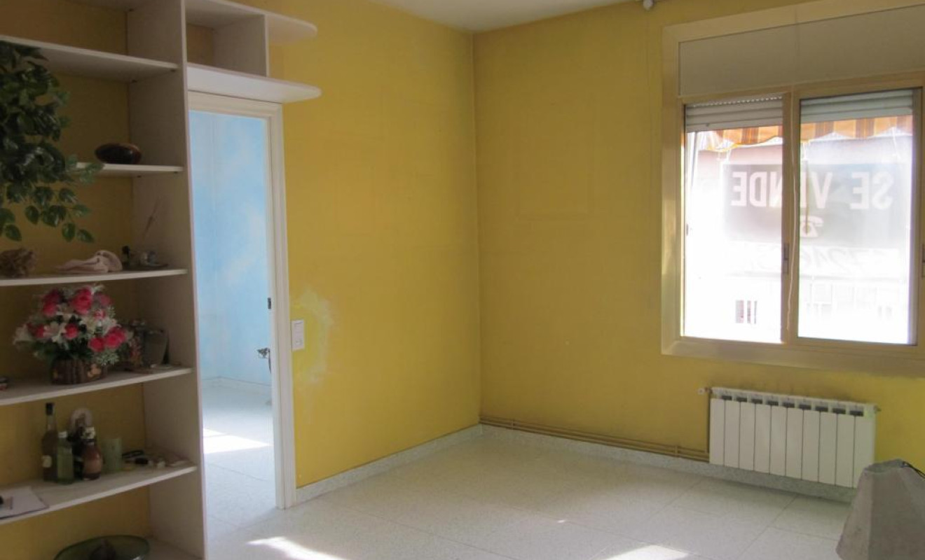 Reventa - Apartamento / piso - Hospitalet de Llobregat, l - Pubilla Cases