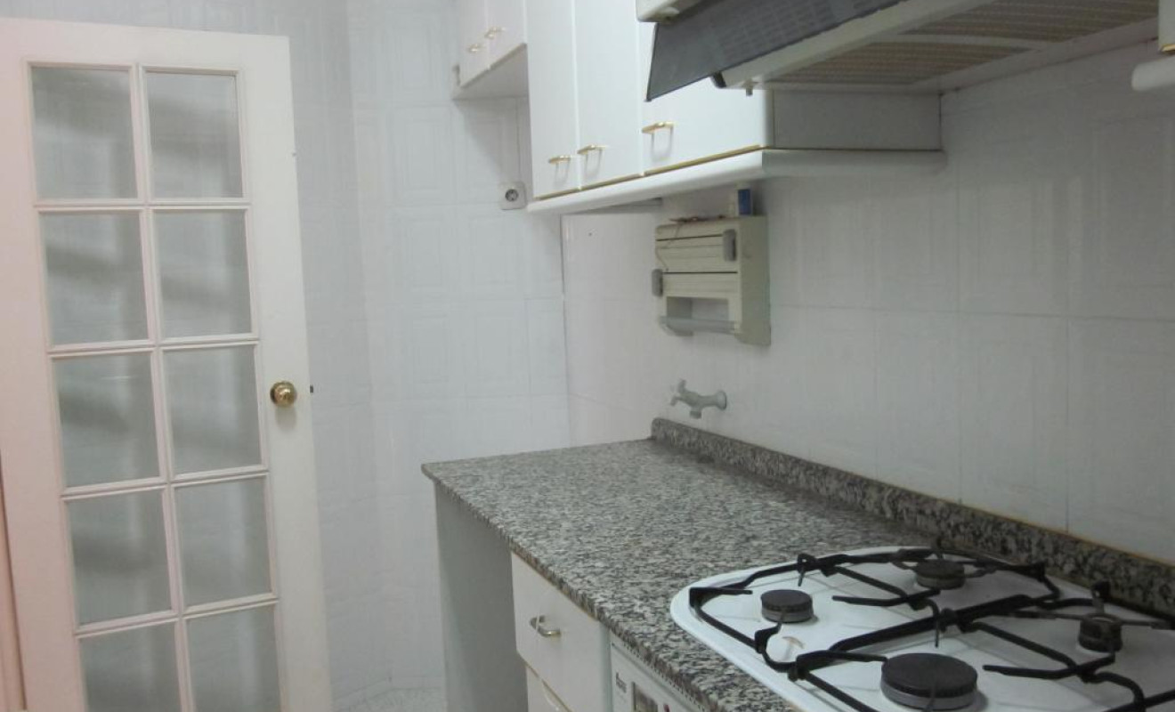 Reventa - Apartamento / piso - Hospitalet de Llobregat, l - Pubilla Cases