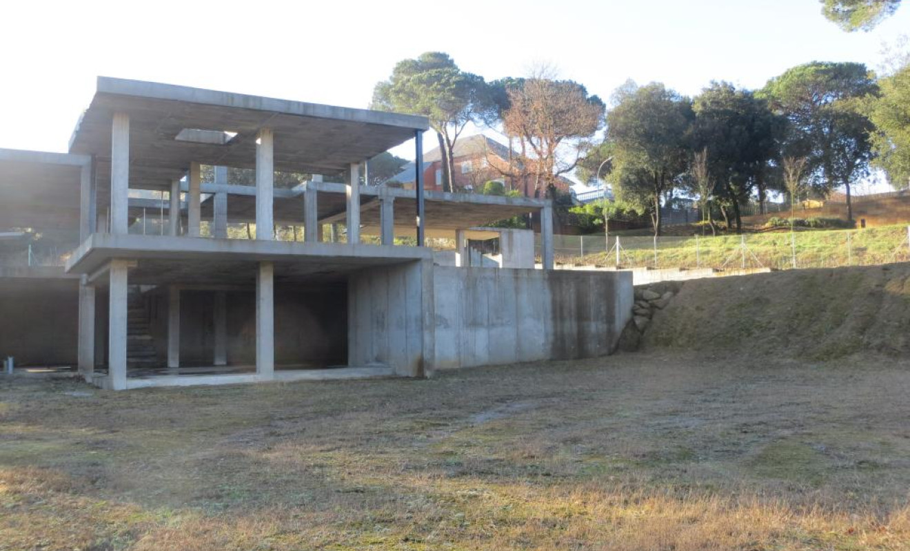 Herverkoop - Villa - Vilanova del Vallès