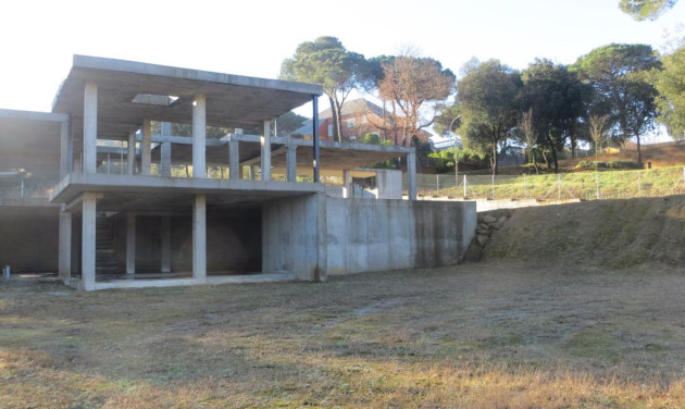 Herverkoop - Villa - Vilanova del Vallès