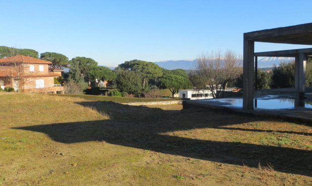 Herverkoop - Villa - Vilanova del Vallès