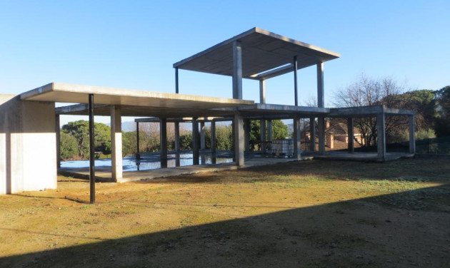 Herverkoop - Villa - Vilanova del Vallès