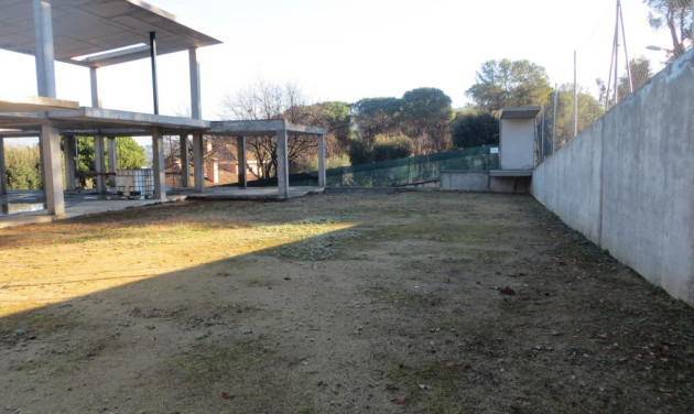 Herverkoop - Villa - Vilanova del Vallès